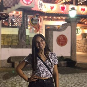 Meet your Posher, Christine